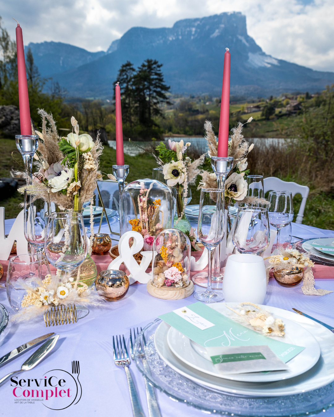 Table champêtre décorée