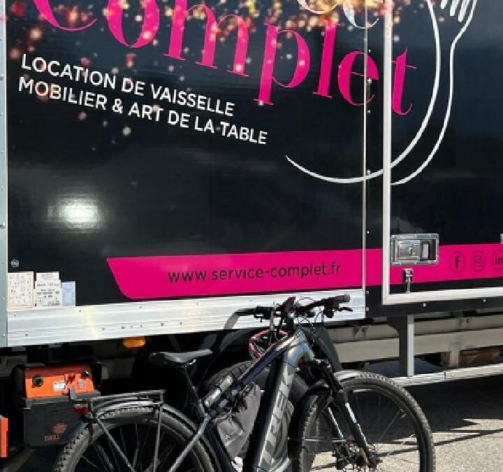 On livre en camion, on rentre en vélo